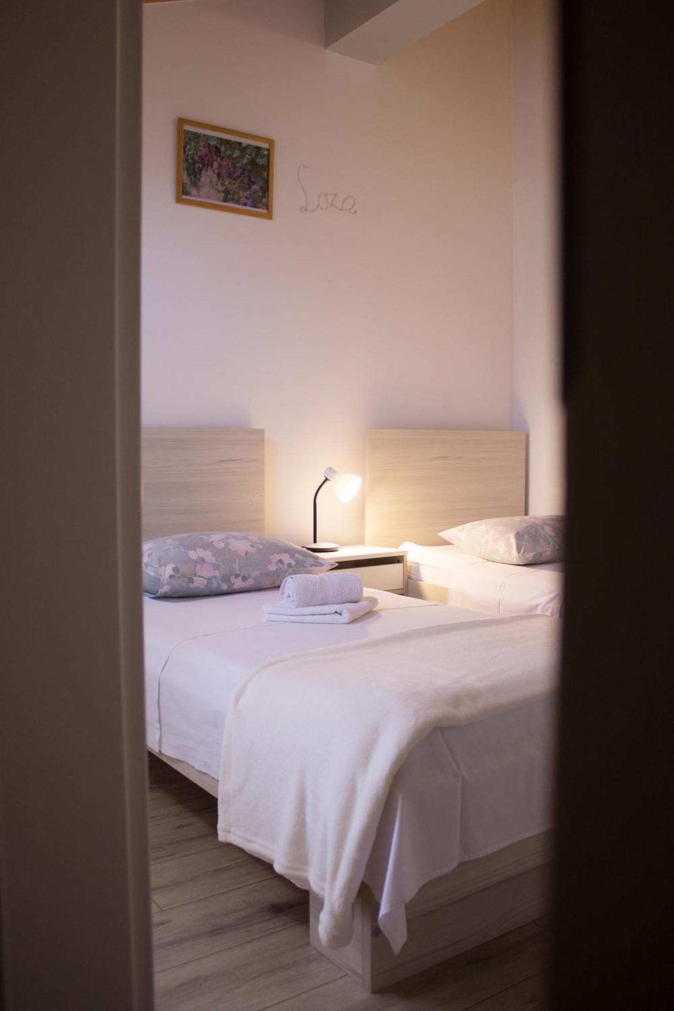Guesthouse Miranda Np Krka Lozovac Zimmer foto